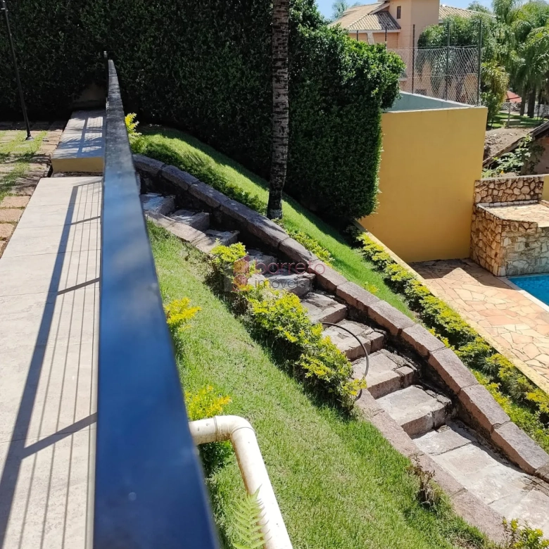 CASA TÉRREA MOBILIADA PARA VENDA E LOCAÇÃO NO CONDOMÍNIO JARDIM DO RIBEIRÃO I – ITUPEVA/SP