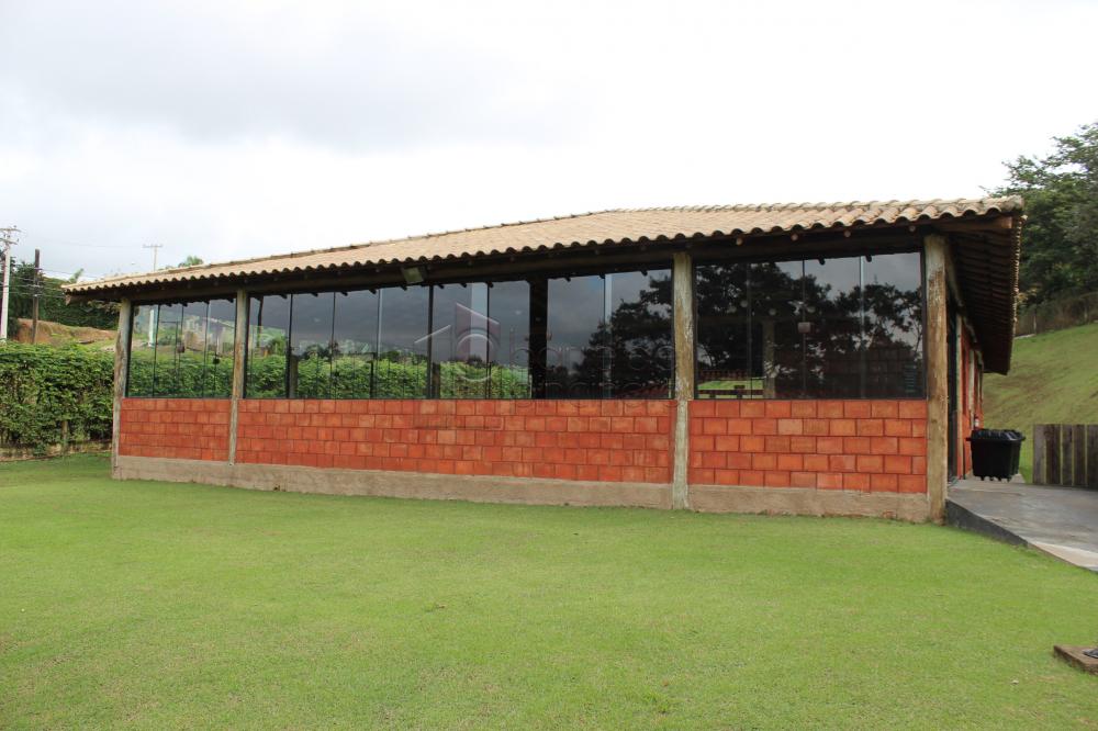 CASA TÉRREA MOBILIADA PARA VENDA E LOCAÇÃO NO CONDOMÍNIO JARDIM DO RIBEIRÃO I – ITUPEVA/SP