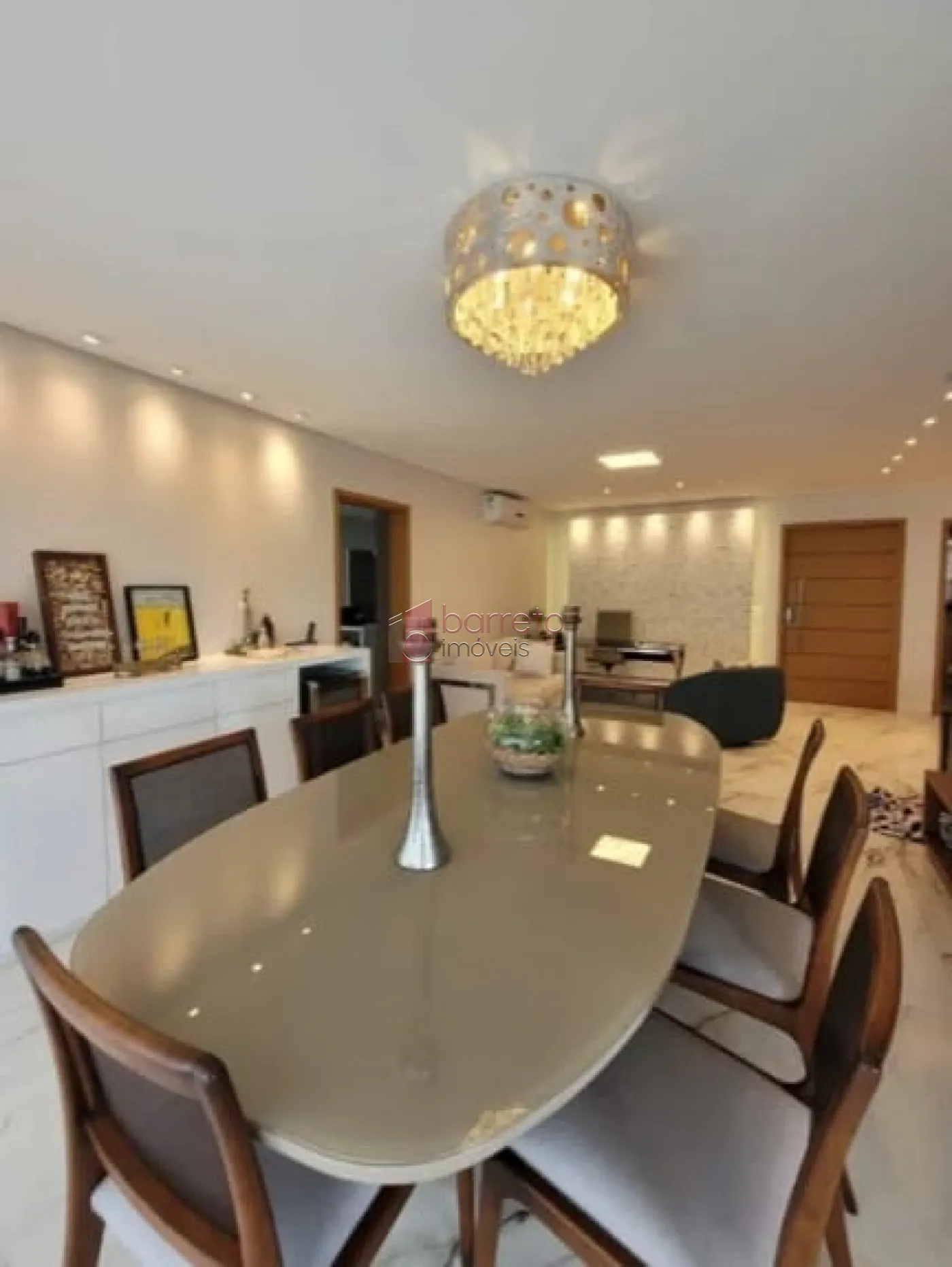 APARTAMENTO COM 04 SUÍTES À VENDA E LOCAÇÃO NO CONDOMÍNIO GIVERNY – JUNDIAÍ/SP