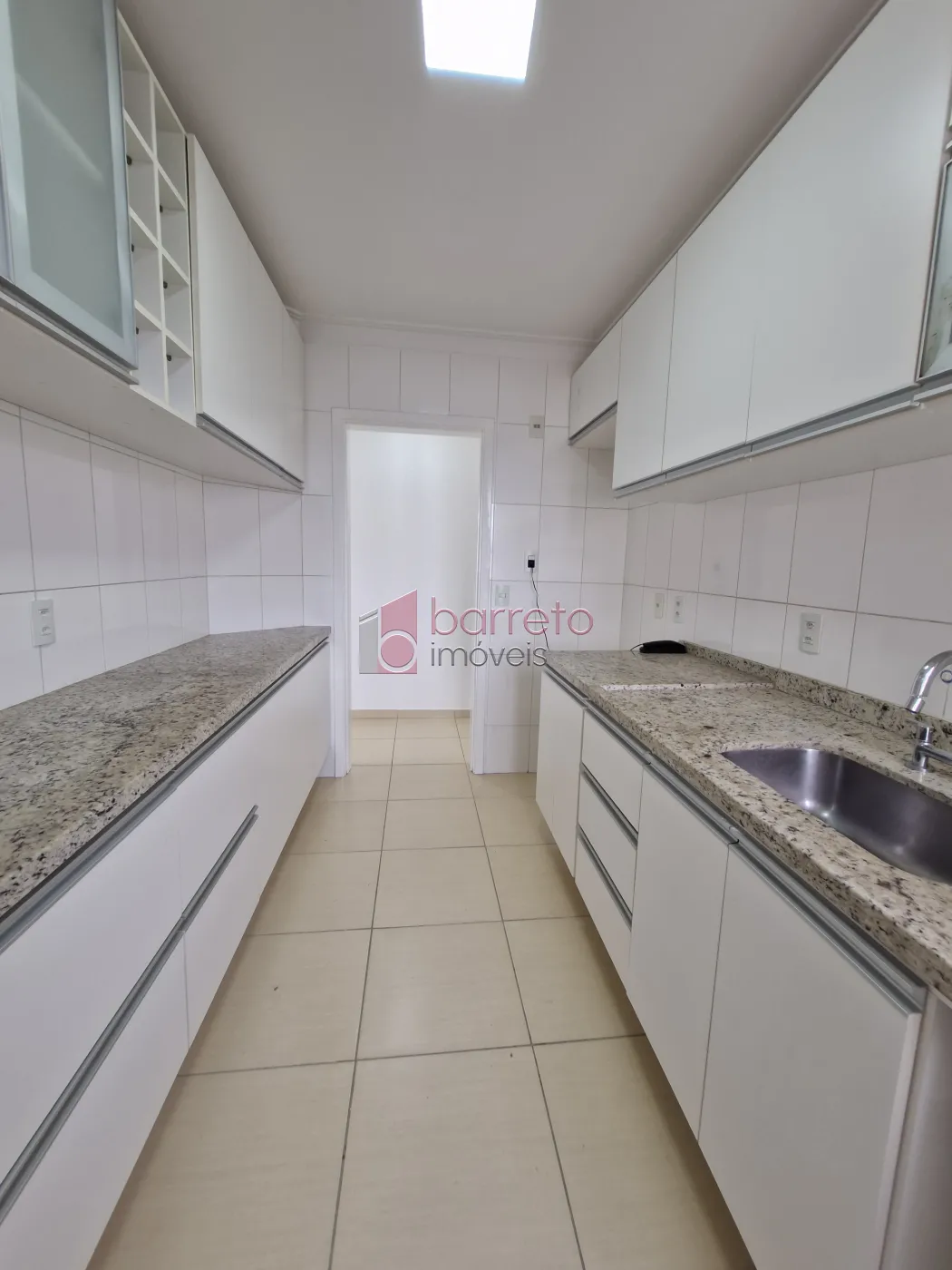 APARTAMENTO À VENDA NO CONDOMÍNIO PORTAL DOS NOBRES NO BAIRRO ANHANGABAÚ EM JUNDIAÍ/SP