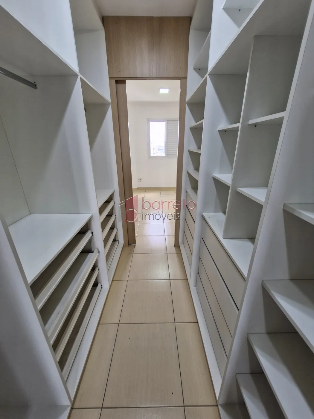 APARTAMENTO À VENDA NO CONDOMÍNIO PORTAL DOS NOBRES NO BAIRRO ANHANGABAÚ EM JUNDIAÍ/SP