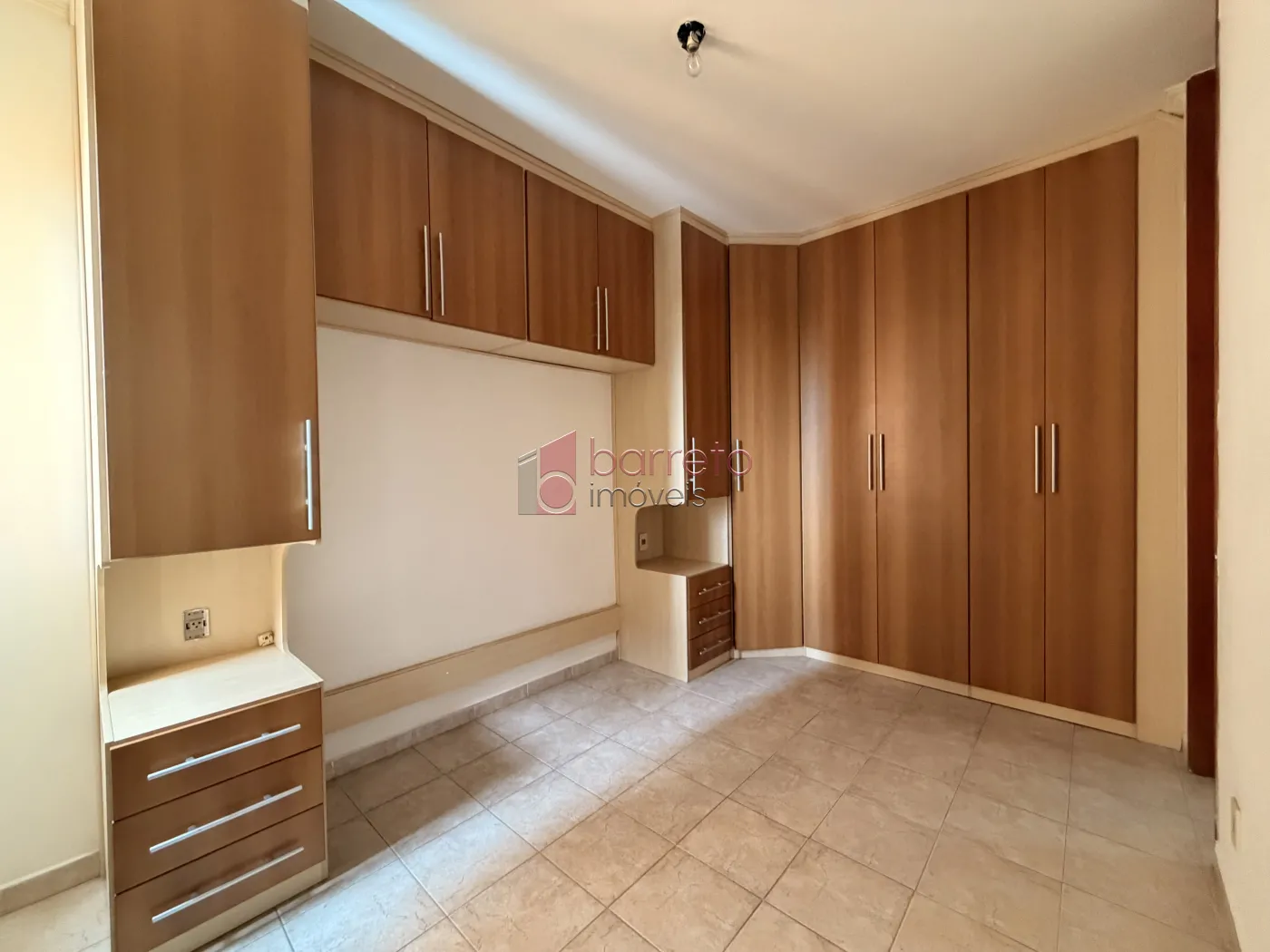 APARTAMENTO À VENDA – 03 QUARTOS – VILLAGGIO DI FIRENZE – JUNDIAÍ/SP