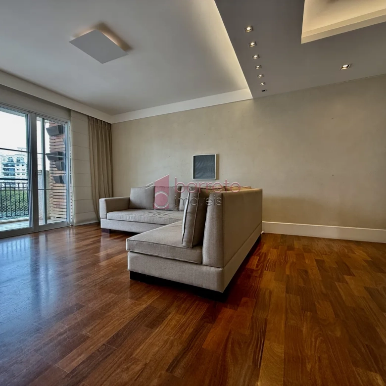 APARTAMENTO À VENDA NO CONDOMÍNIO CAMPOS ELÍSIOS EM JUNDIAÍ/SP