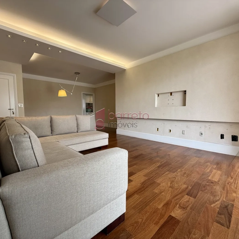 APARTAMENTO À VENDA NO CONDOMÍNIO CAMPOS ELÍSIOS EM JUNDIAÍ/SP