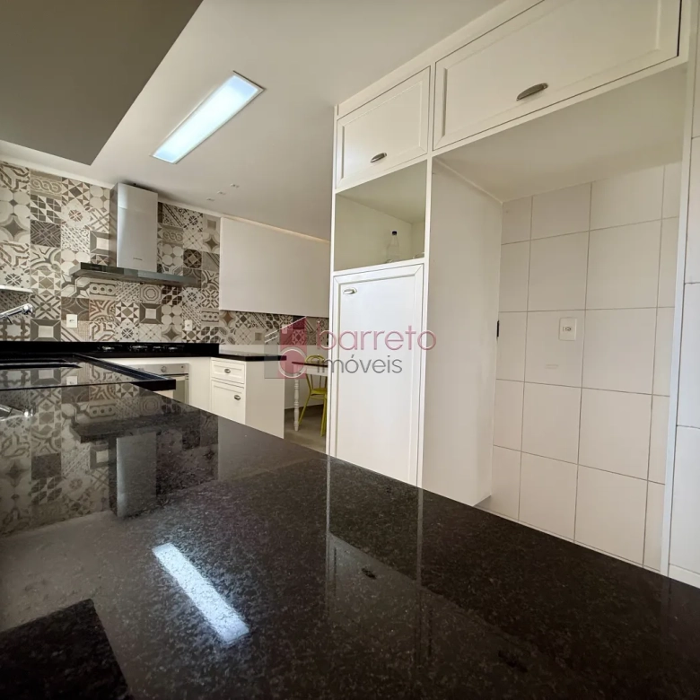 APARTAMENTO À VENDA NO CONDOMÍNIO CAMPOS ELÍSIOS EM JUNDIAÍ/SP