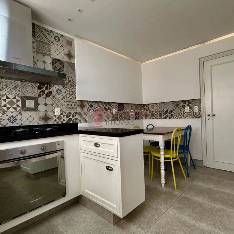 APARTAMENTO À VENDA NO CONDOMÍNIO CAMPOS ELÍSIOS EM JUNDIAÍ/SP
