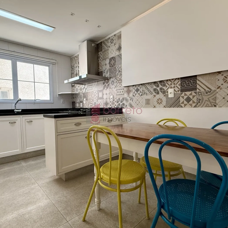 APARTAMENTO À VENDA NO CONDOMÍNIO CAMPOS ELÍSIOS EM JUNDIAÍ/SP