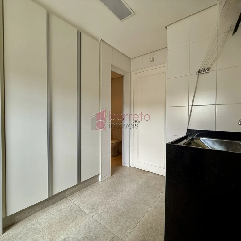 APARTAMENTO À VENDA NO CONDOMÍNIO CAMPOS ELÍSIOS EM JUNDIAÍ/SP