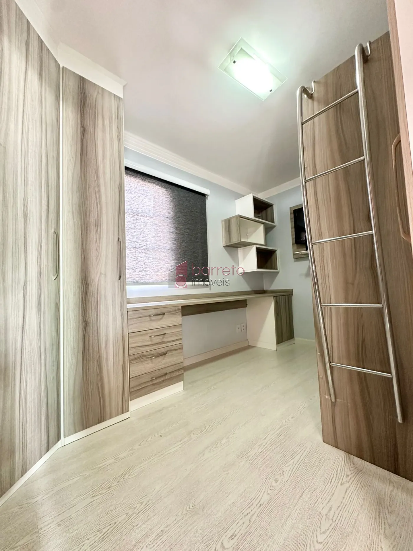 APARTAMENTO À VENDA NO CONDOMÍNIO ALPHA III EM JUNDIAÍ/SP