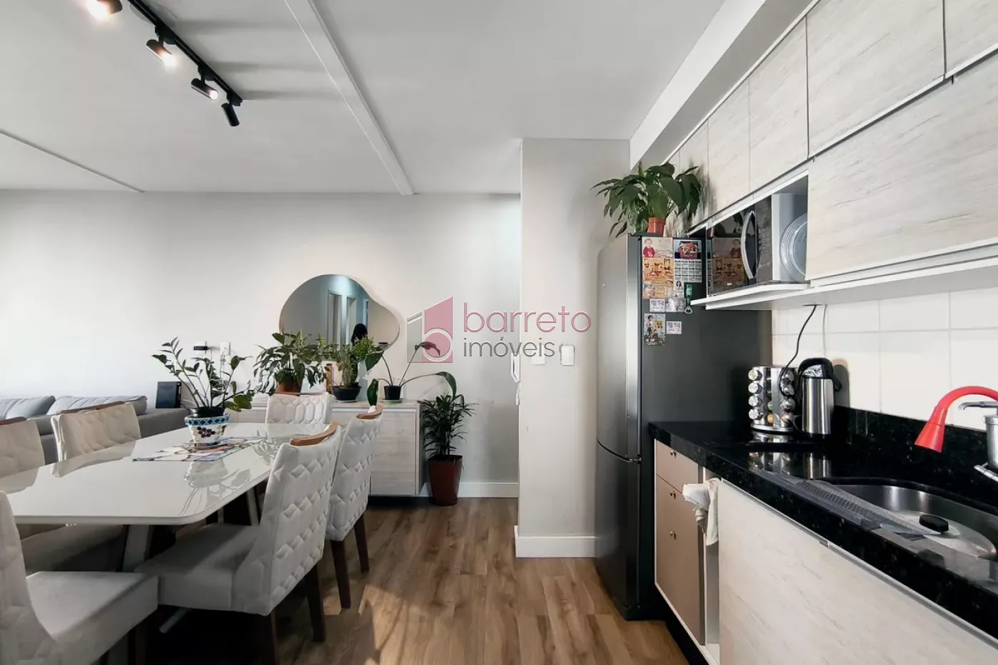 APARTAMENTO À VENDA NO CONDOMÍNIO JARDIM CONQUISTA EM JUNDIAÍ/SP