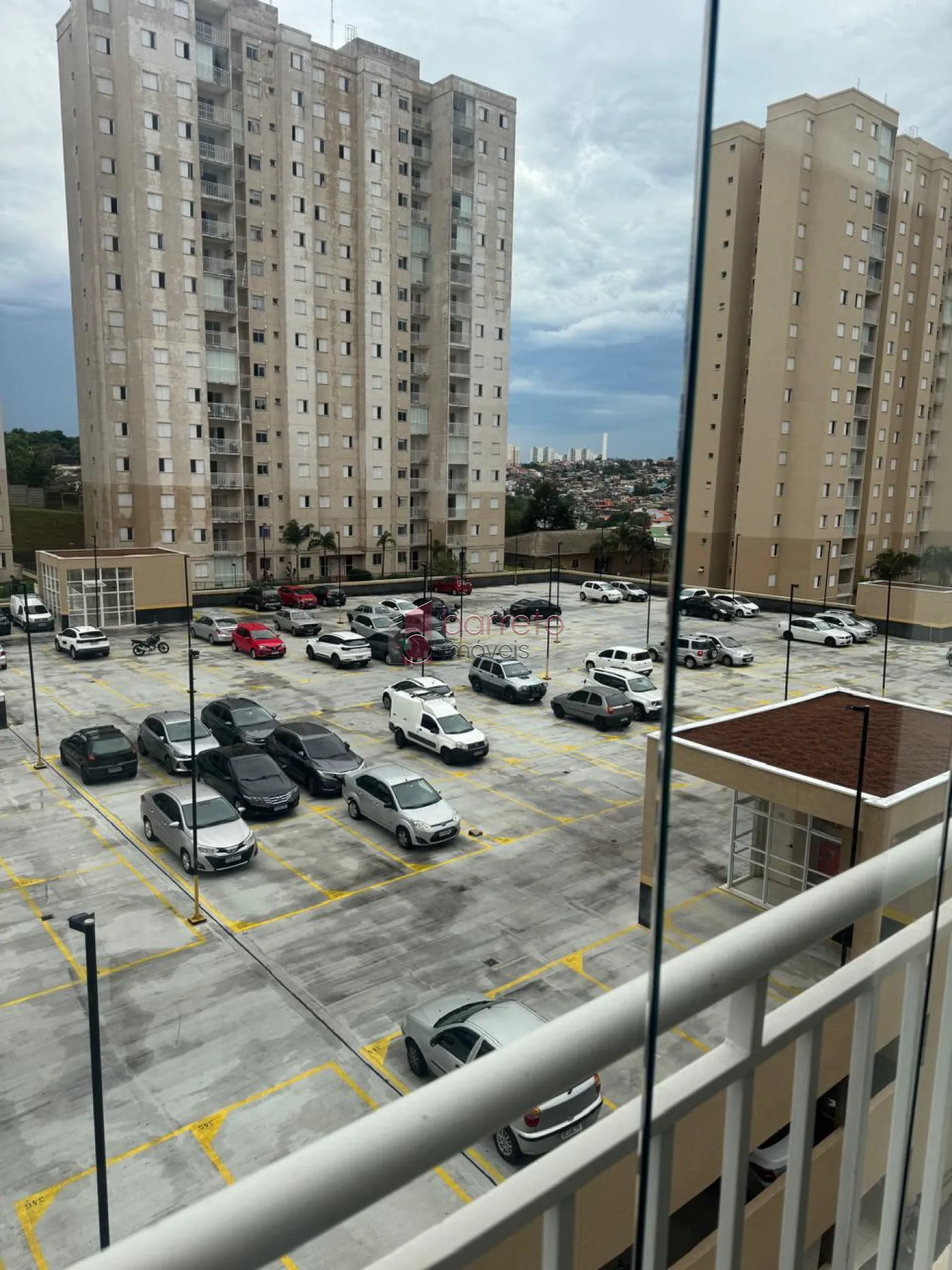APARTAMENTO À VENDA NO CONDOMÍNIO VISTA PARK EM JUNDIAÍ/SP