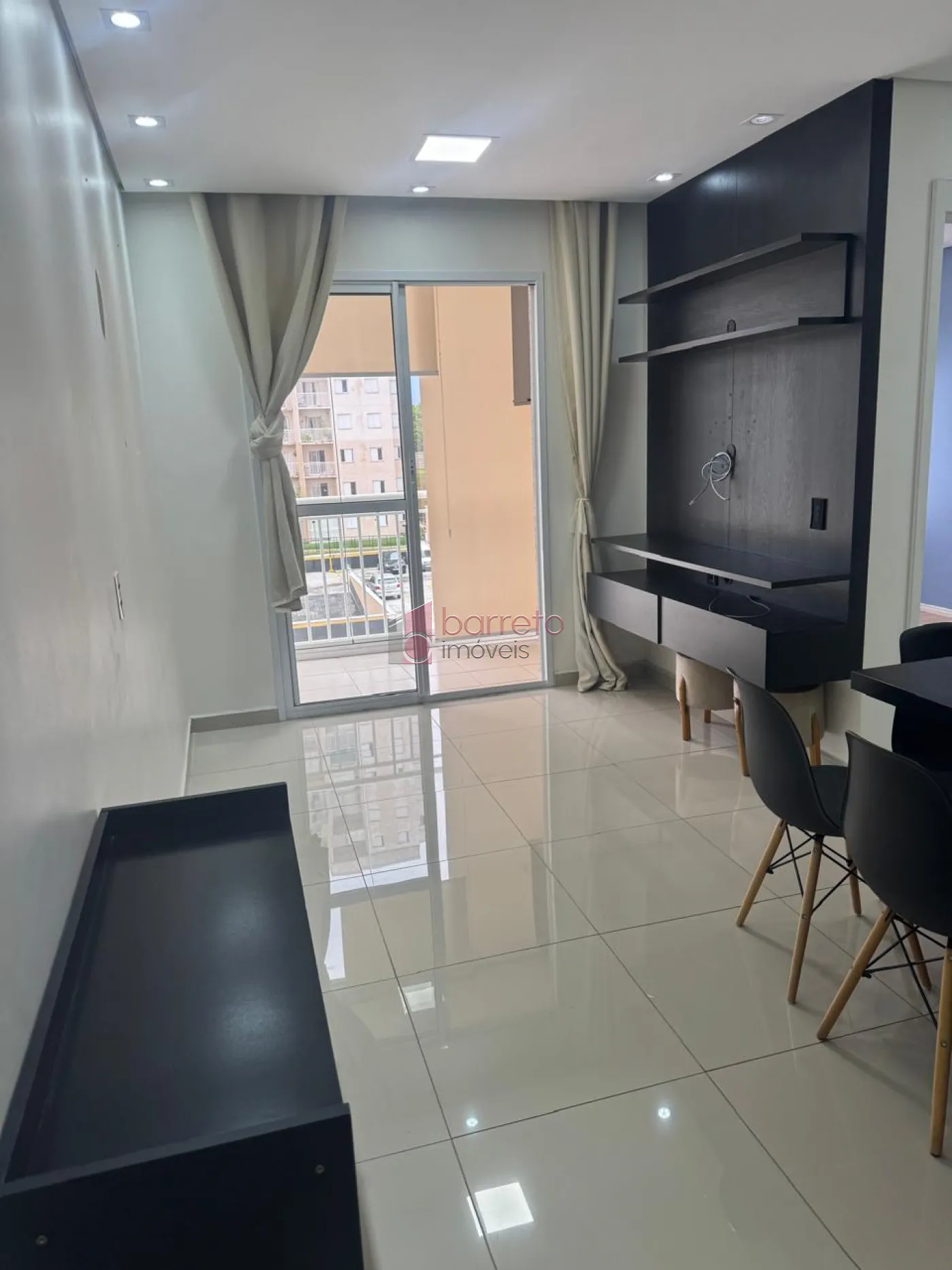 APARTAMENTO À VENDA NO CONDOMÍNIO VISTA PARK EM JUNDIAÍ/SP
