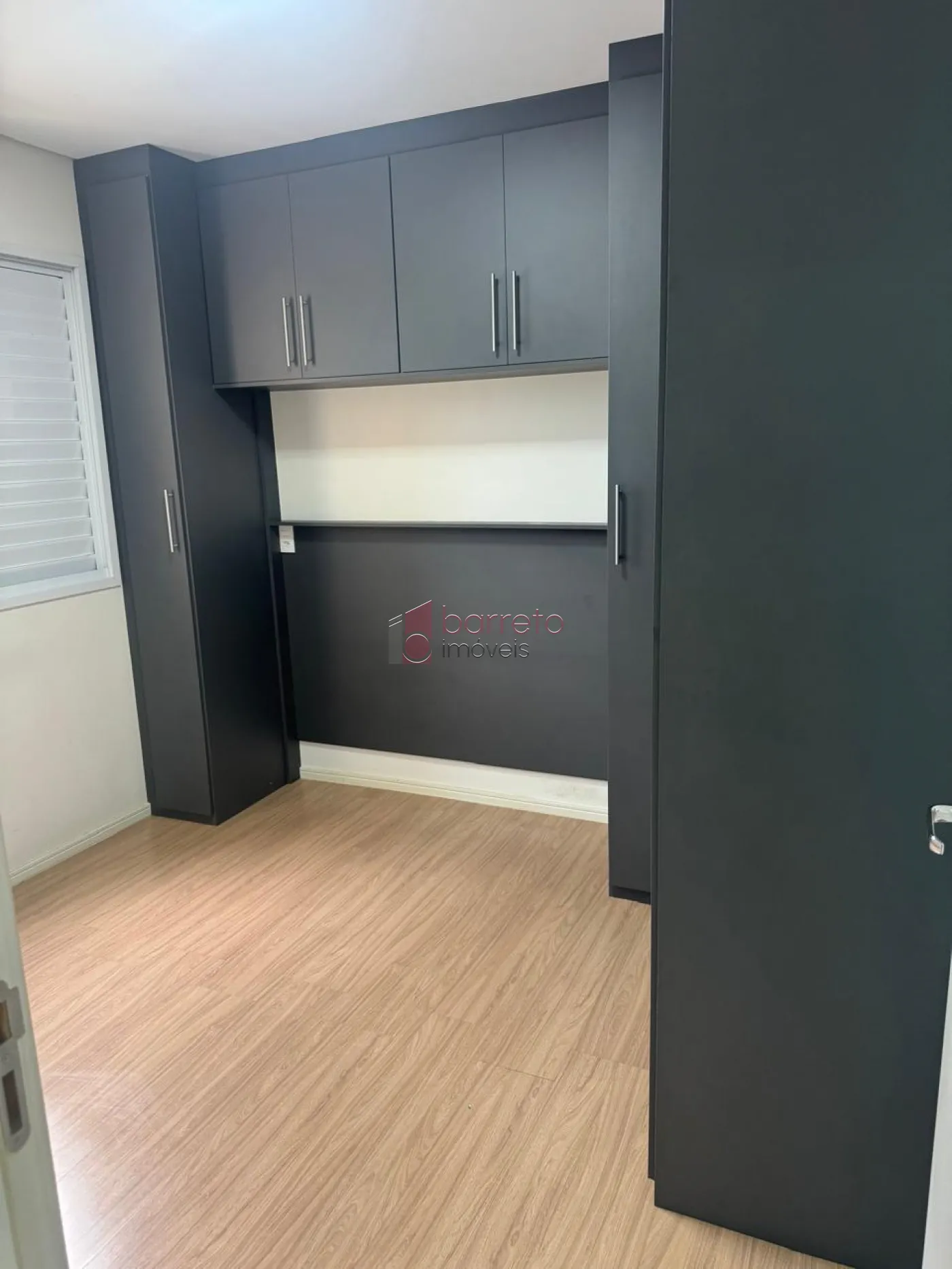 APARTAMENTO À VENDA NO CONDOMÍNIO VISTA PARK EM JUNDIAÍ/SP