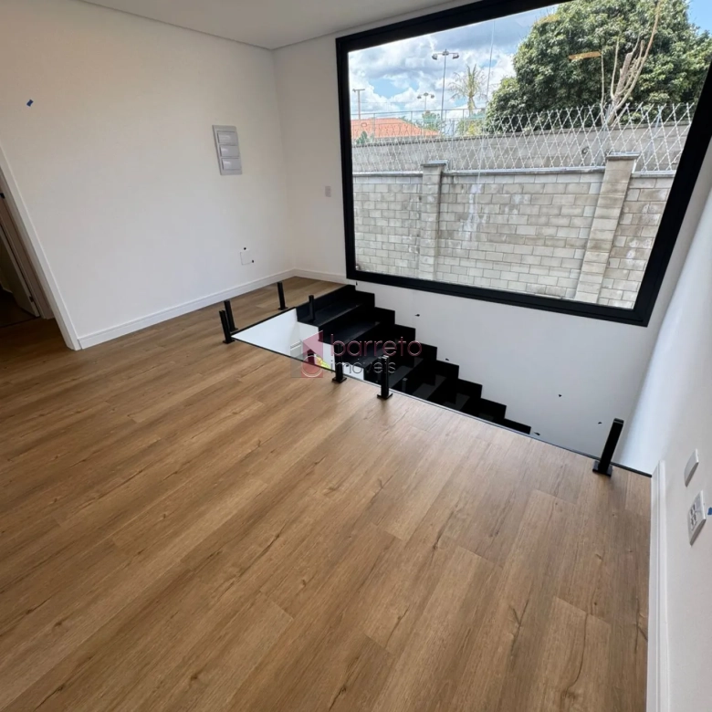 CASA À VENDA NO CONDOMÍNIO CAMPOS DE MEDEIROS EM JUNDIAÍ/SP