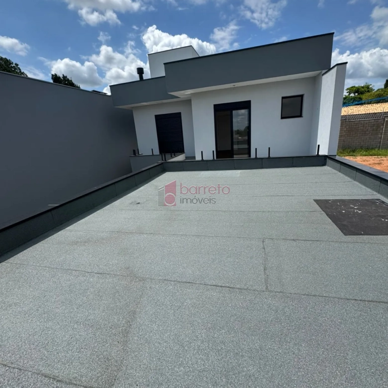 CASA À VENDA NO CONDOMÍNIO CAMPOS DE MEDEIROS EM JUNDIAÍ/SP