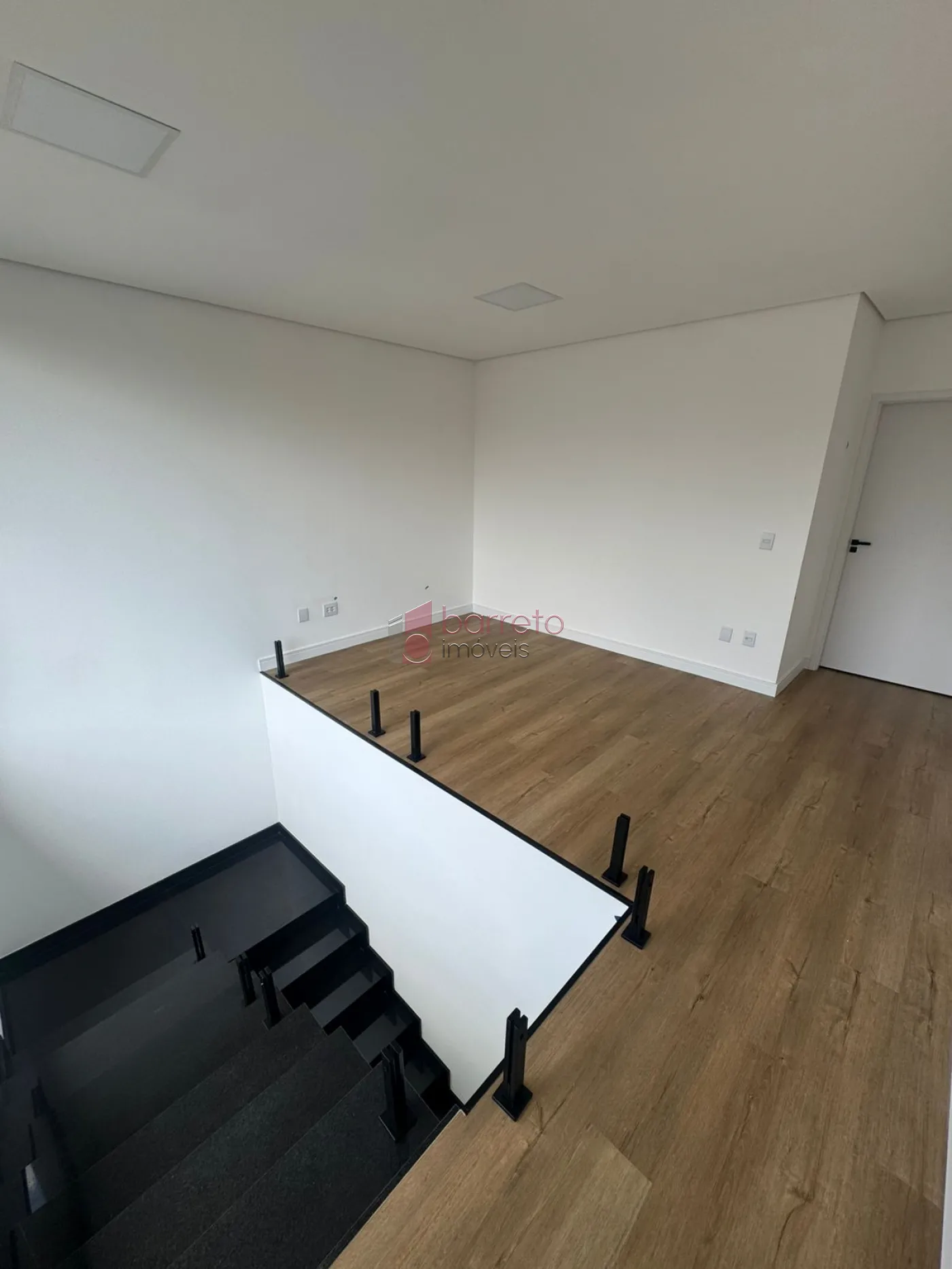 CASA À VENDA NO CONDOMÍNIO CAMPOS DE MEDEIROS EM JUNDIAÍ/SP