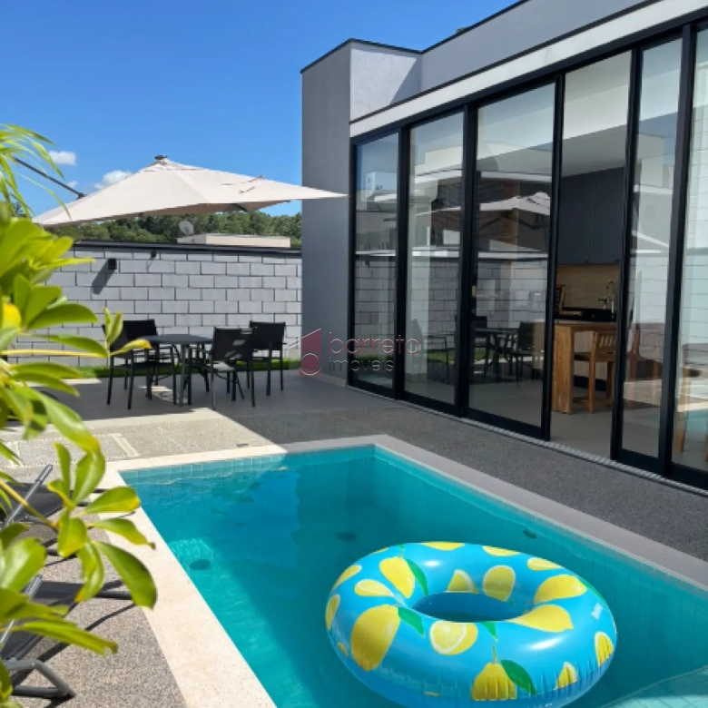 CASA À VENDA NO CONDOMÍNIO BELLA VITTÁ EM JUNDIAÍ/SP