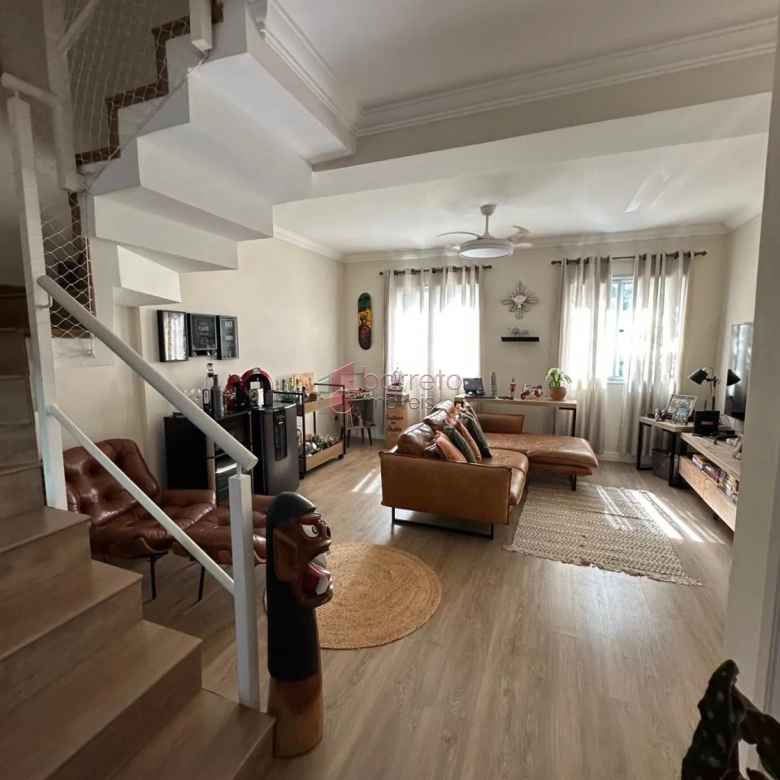 CASA À VENDA NO CONDOMÍNIO GIORNO DI SOLE II – BAIRRO COLÔNIA – JUNDIAÍ-SP