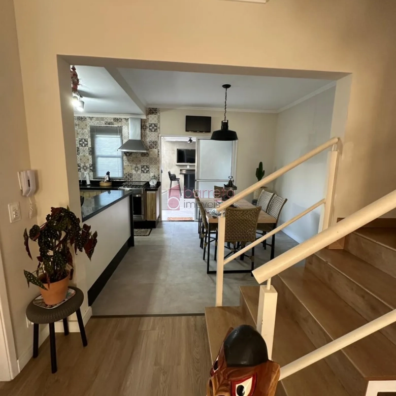 CASA À VENDA NO CONDOMÍNIO GIORNO DI SOLE II – BAIRRO COLÔNIA – JUNDIAÍ-SP