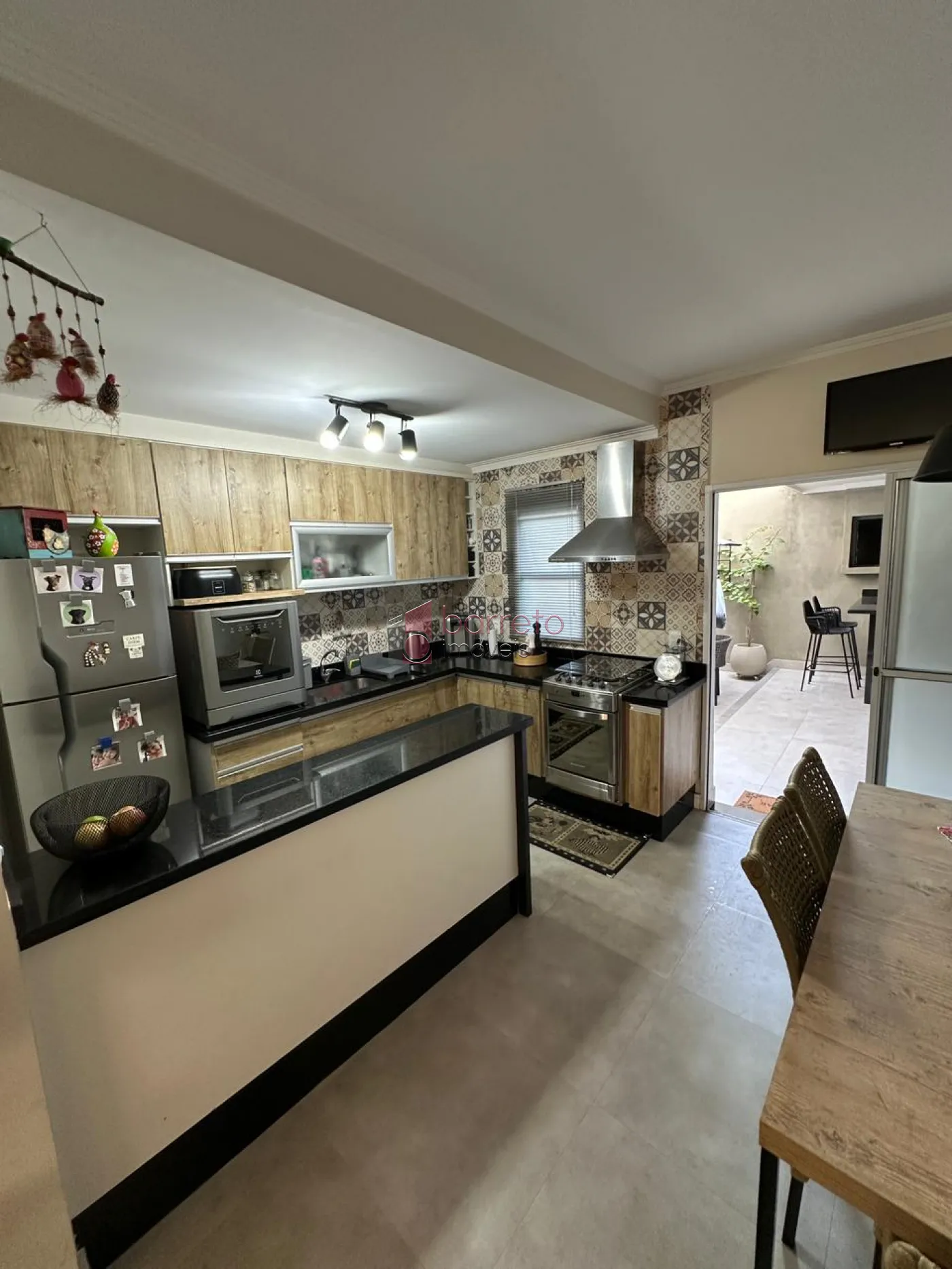 CASA À VENDA NO CONDOMÍNIO GIORNO DI SOLE II – BAIRRO COLÔNIA – JUNDIAÍ-SP