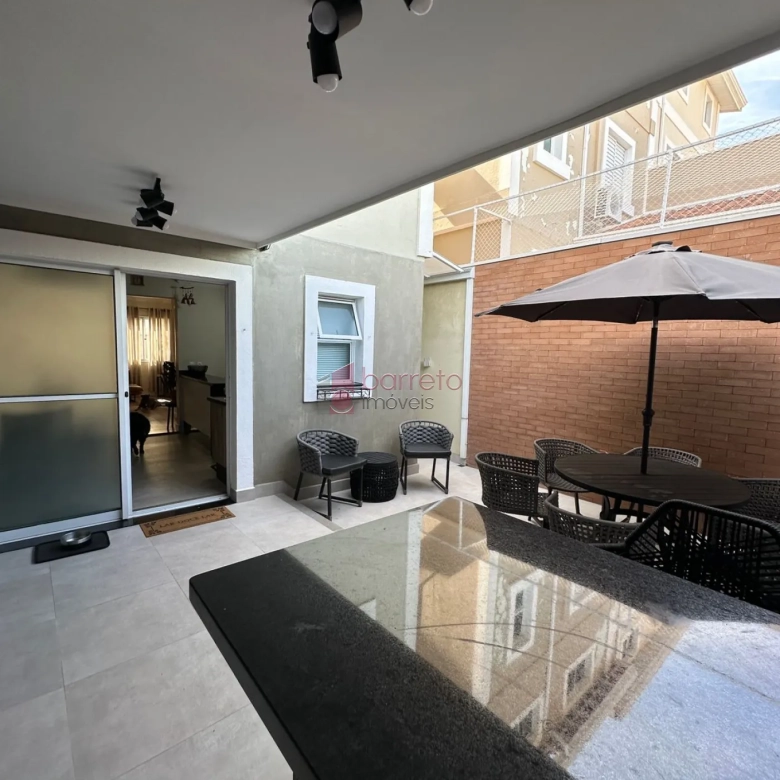 CASA À VENDA NO CONDOMÍNIO GIORNO DI SOLE II – BAIRRO COLÔNIA – JUNDIAÍ-SP
