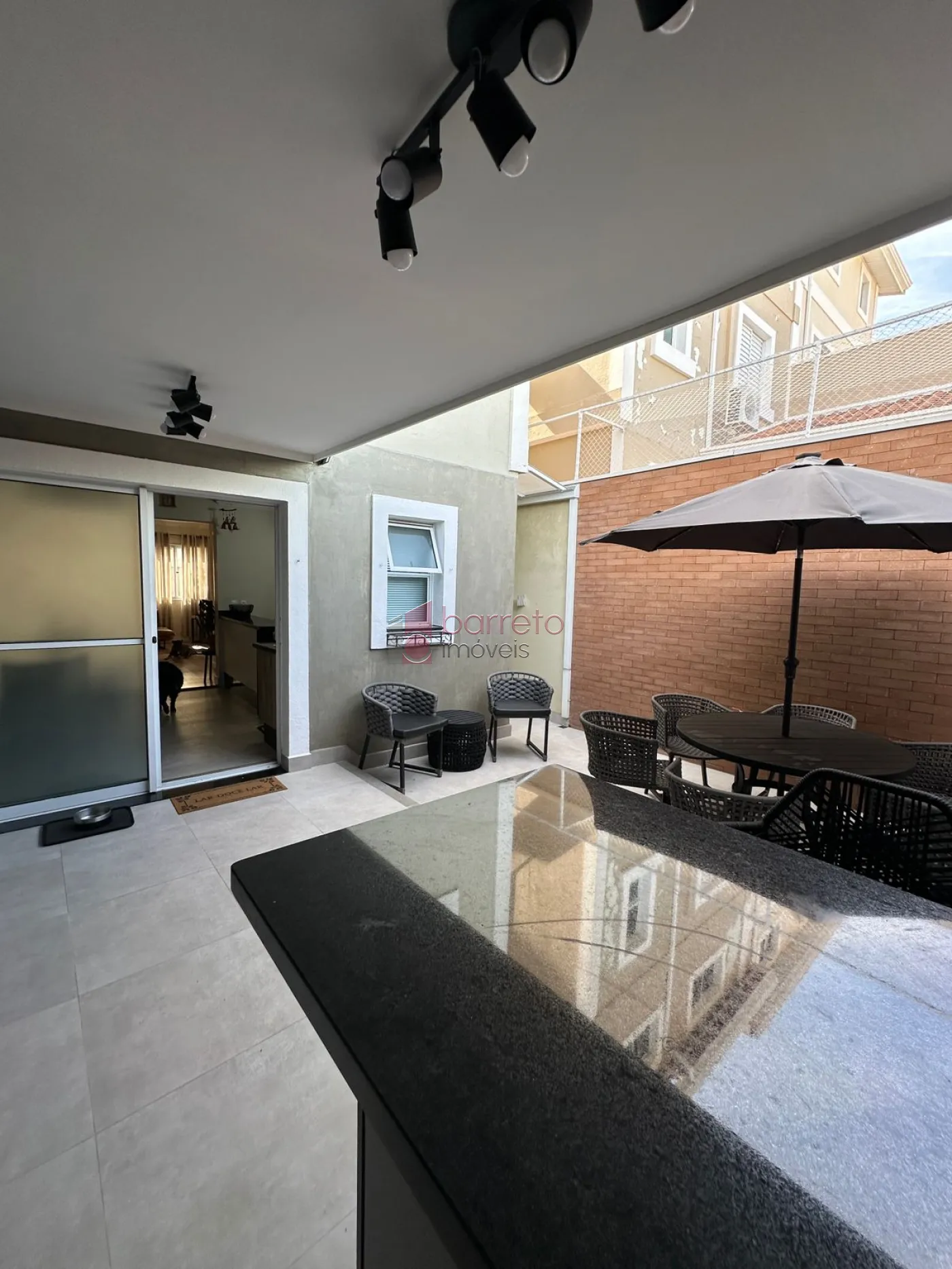 CASA À VENDA NO CONDOMÍNIO GIORNO DI SOLE II – BAIRRO COLÔNIA – JUNDIAÍ-SP