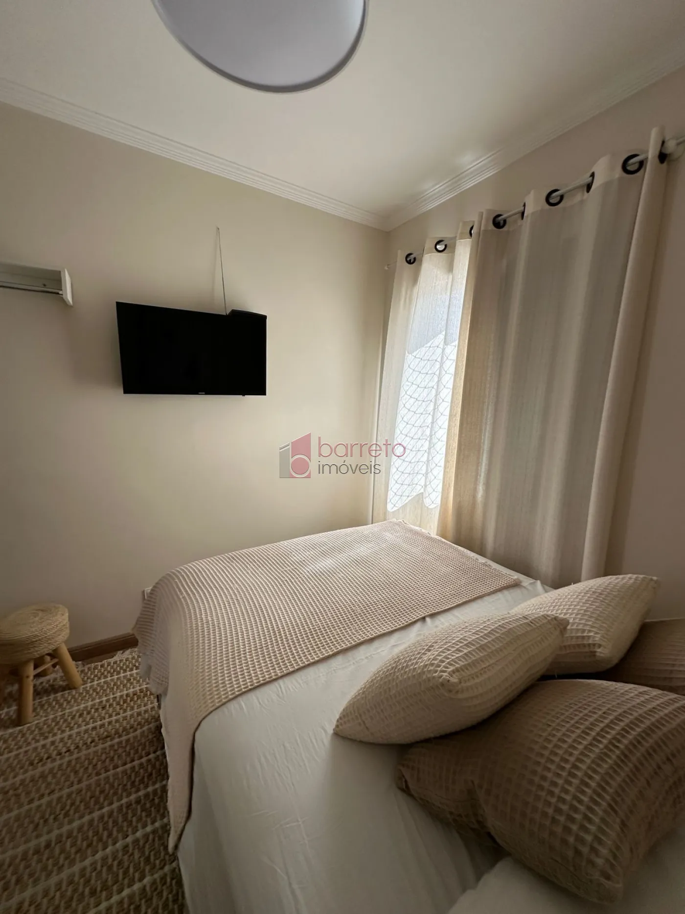 CASA À VENDA NO CONDOMÍNIO GIORNO DI SOLE II – BAIRRO COLÔNIA – JUNDIAÍ-SP