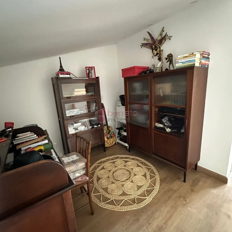 CASA À VENDA NO CONDOMÍNIO GIORNO DI SOLE II – BAIRRO COLÔNIA – JUNDIAÍ-SP
