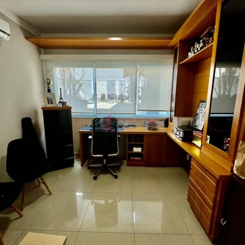 CASA ALTO PADRÃO À VENDA NO CONDOMÍNIO RESERVA DA SERRA – JUNDIAÍ/SP