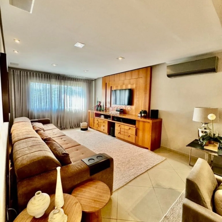 CASA ALTO PADRÃO À VENDA NO CONDOMÍNIO RESERVA DA SERRA – JUNDIAÍ/SP
