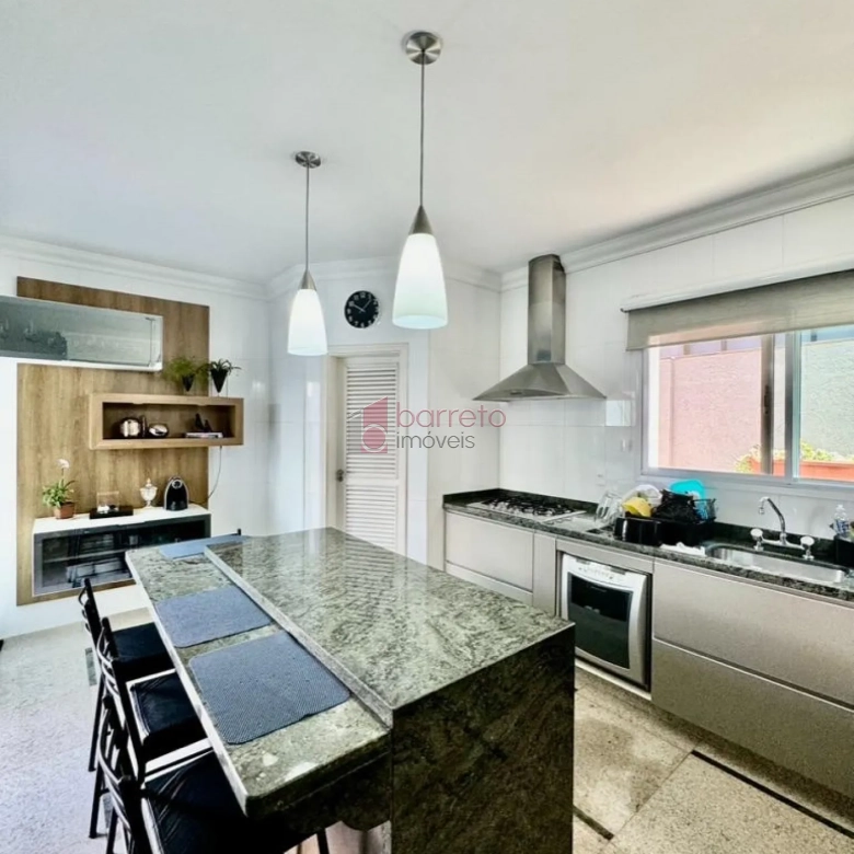 CASA ALTO PADRÃO À VENDA NO CONDOMÍNIO RESERVA DA SERRA – JUNDIAÍ/SP