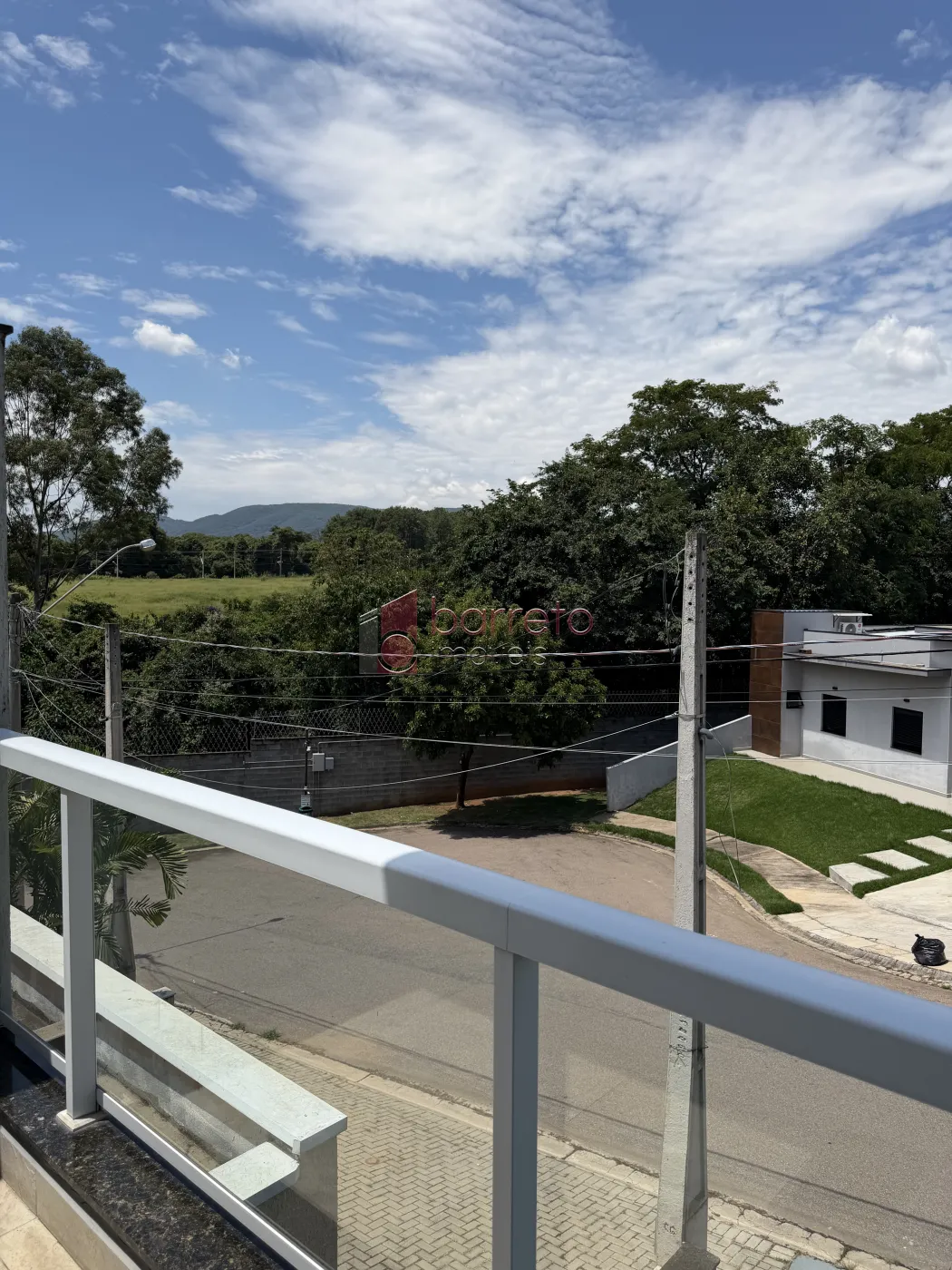 SOBRADO À VENDA – 03 QUARTOS – JARDIM CAROLINA – JUNDIAÍ/SP