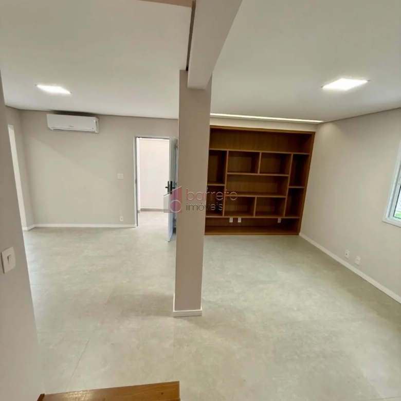CASA À VENDA NO CONDOMÍNIO CANTO DA NATUREZA EM JUNDIAÍ/SP