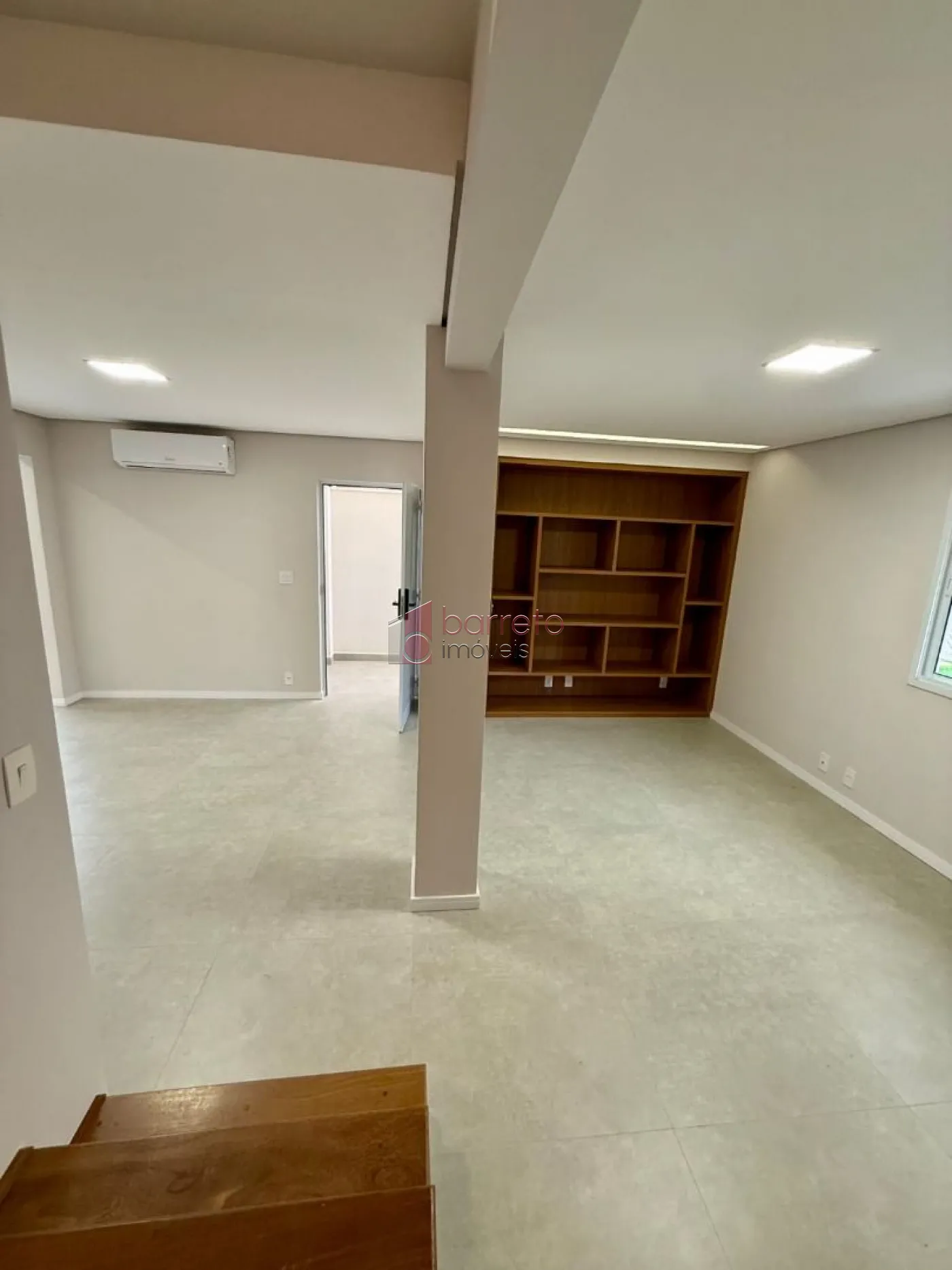 CASA À VENDA NO CONDOMÍNIO CANTO DA NATUREZA EM JUNDIAÍ/SP