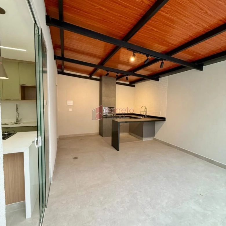 CASA À VENDA NO CONDOMÍNIO CANTO DA NATUREZA EM JUNDIAÍ/SP
