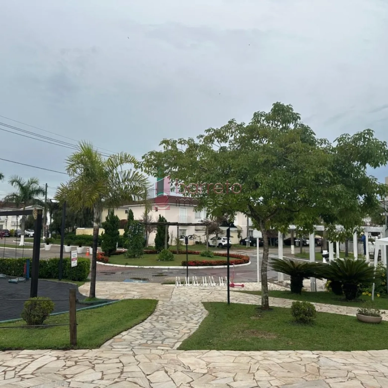 CASA À VENDA NO CONDOMÍNIO GARDEN RESORT EM JUNDIAÍ/SP