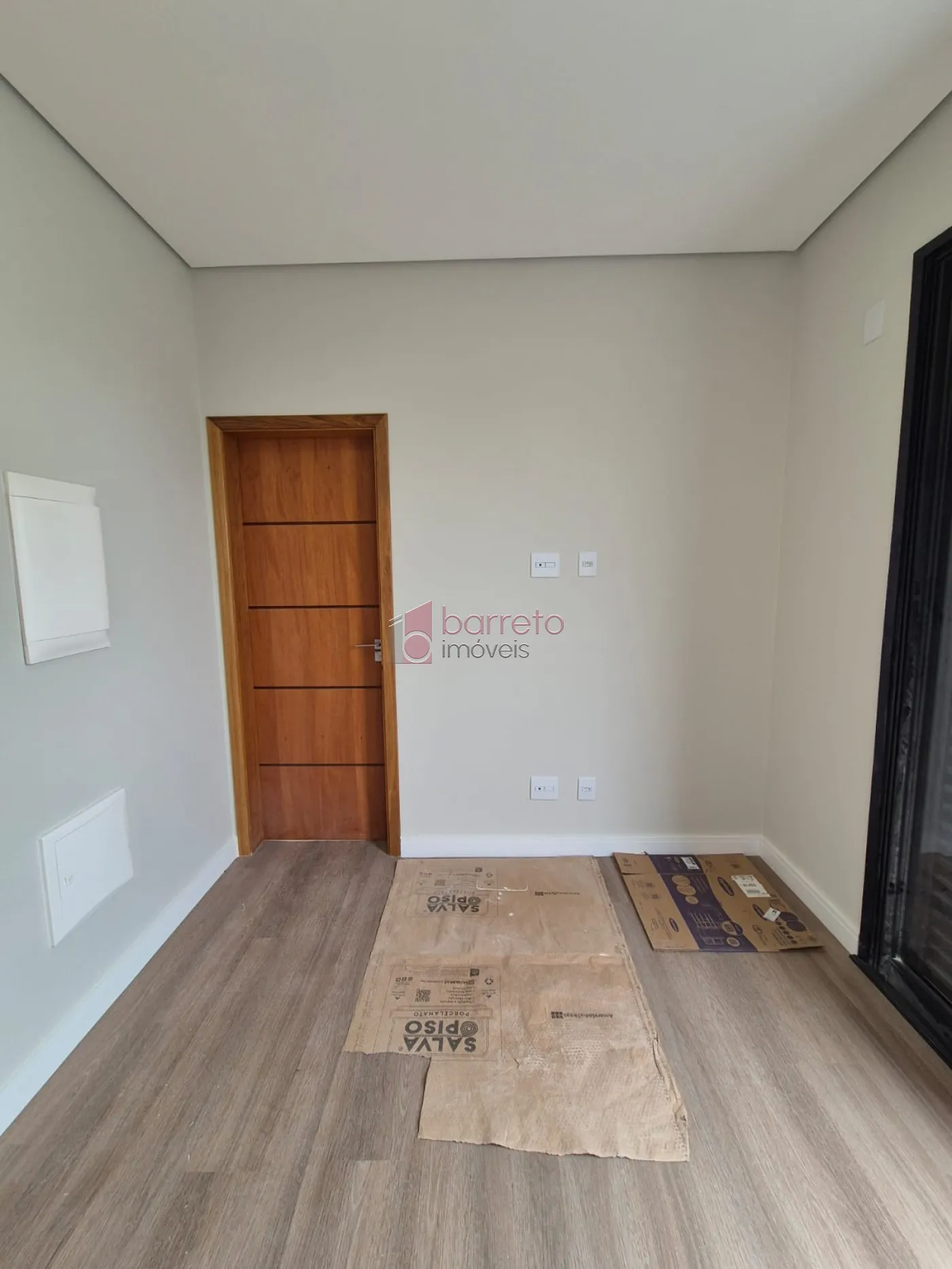 CASA RECÉM CONSTRUÍDA À VENDA NO CONDOMÍNIO RESERVA ERMIDA I EM JUNDIAÍ/SP