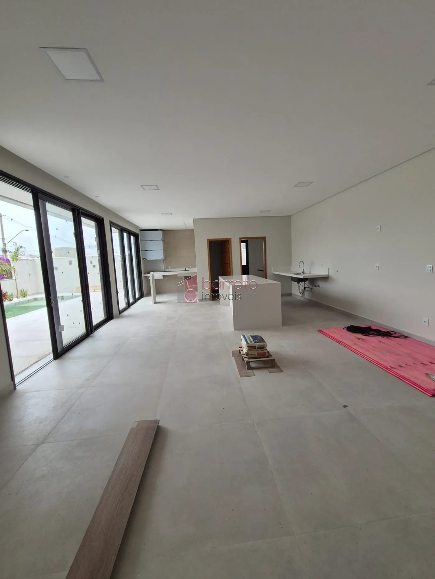 CASA RECÉM CONSTRUÍDA À VENDA NO CONDOMÍNIO RESERVA ERMIDA I EM JUNDIAÍ/SP