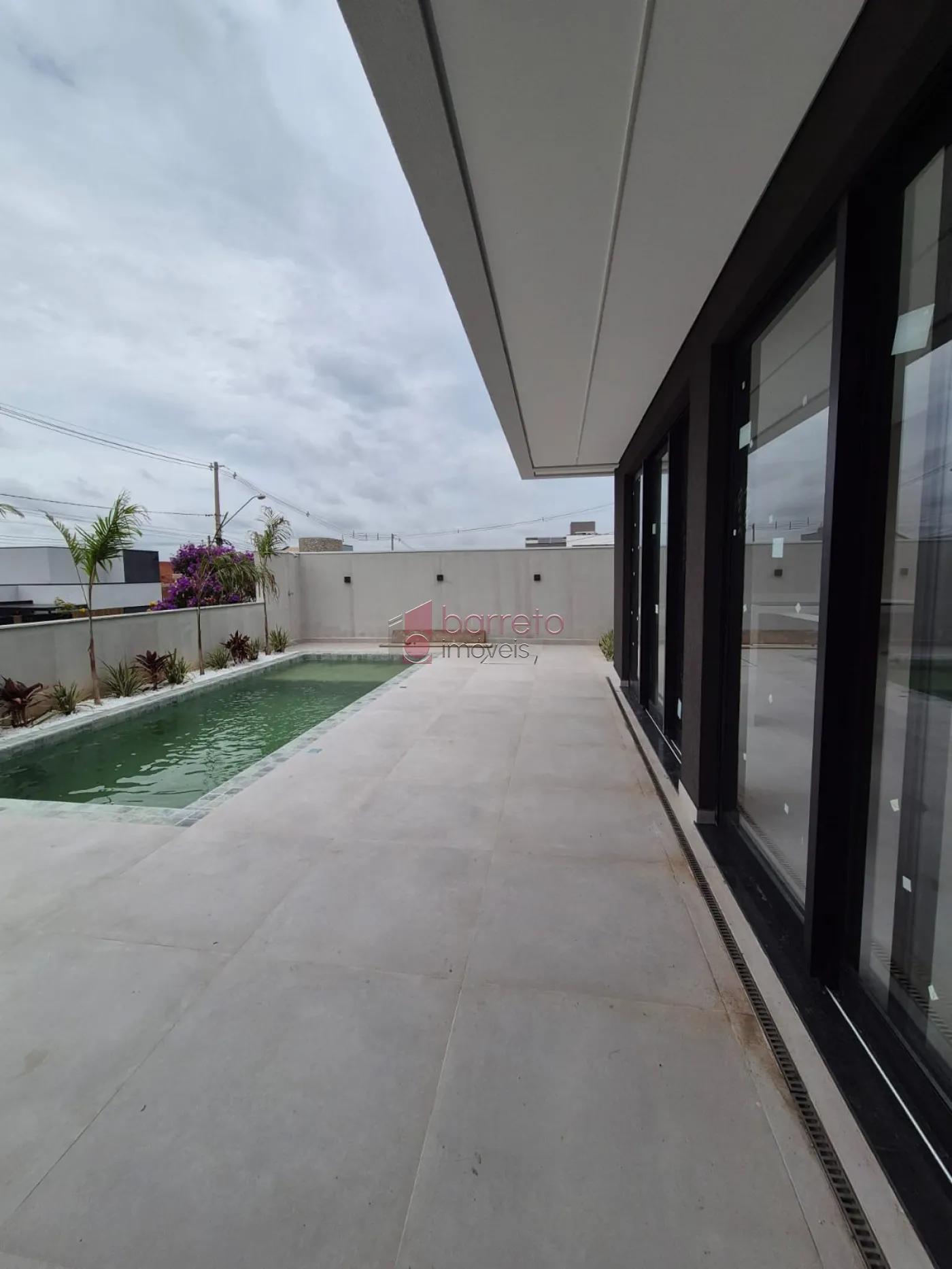 CASA RECÉM CONSTRUÍDA À VENDA NO CONDOMÍNIO RESERVA ERMIDA I EM JUNDIAÍ/SP