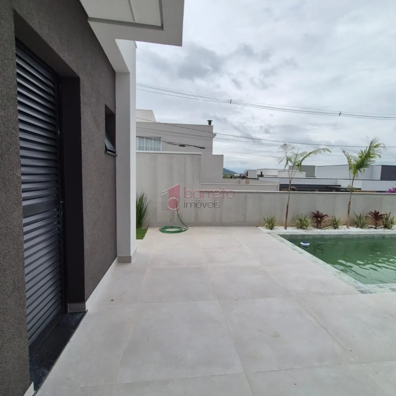 CASA RECÉM CONSTRUÍDA À VENDA NO CONDOMÍNIO RESERVA ERMIDA I EM JUNDIAÍ/SP