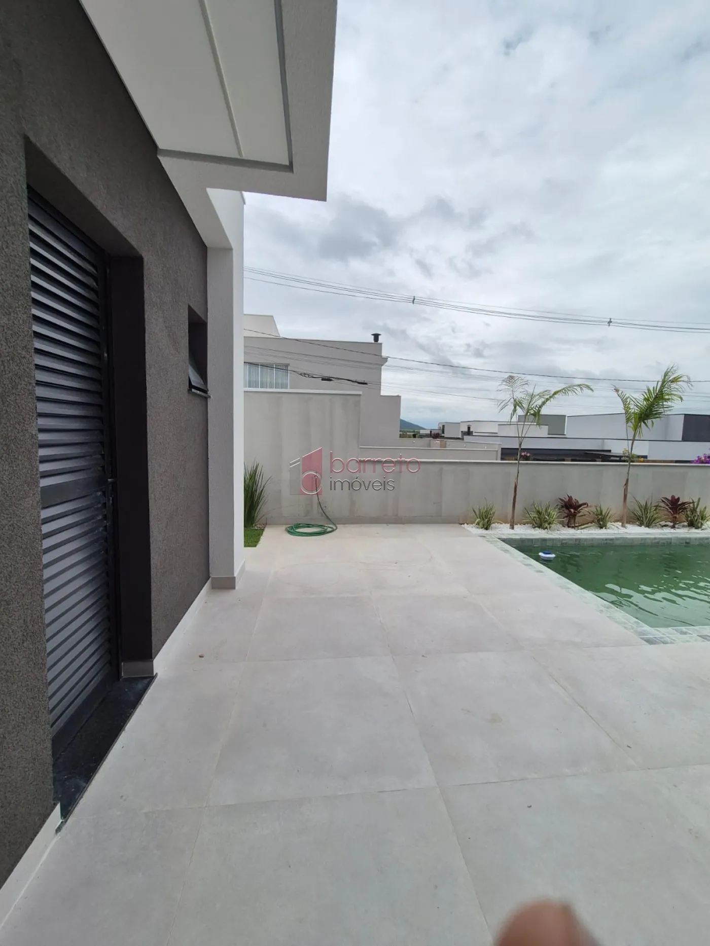 CASA RECÉM CONSTRUÍDA À VENDA NO CONDOMÍNIO RESERVA ERMIDA I EM JUNDIAÍ/SP
