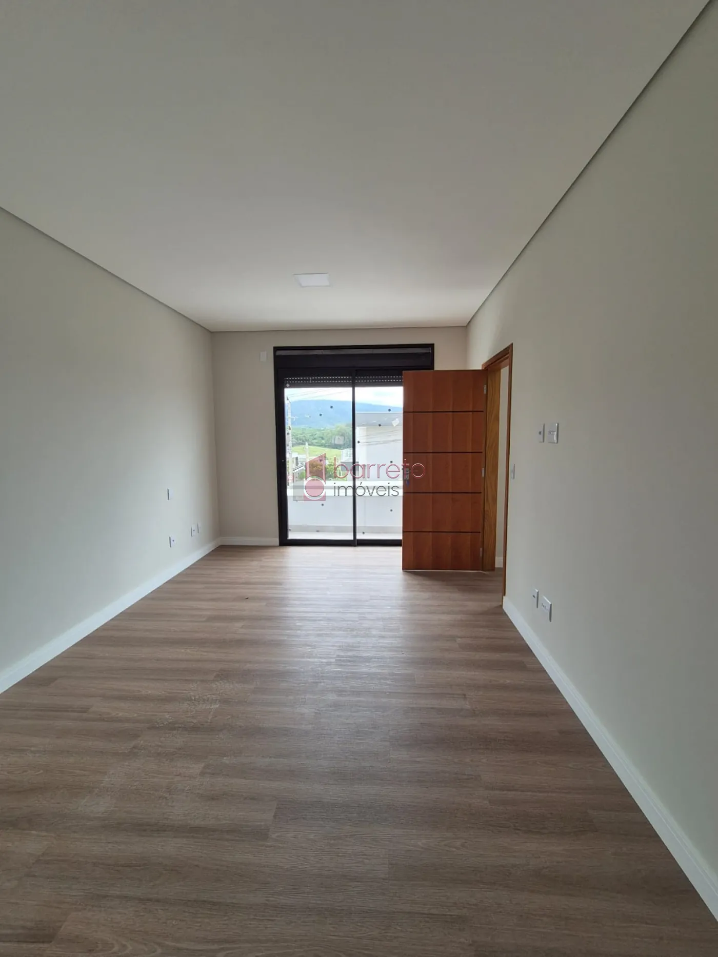 CASA RECÉM CONSTRUÍDA À VENDA NO CONDOMÍNIO RESERVA ERMIDA I EM JUNDIAÍ/SP