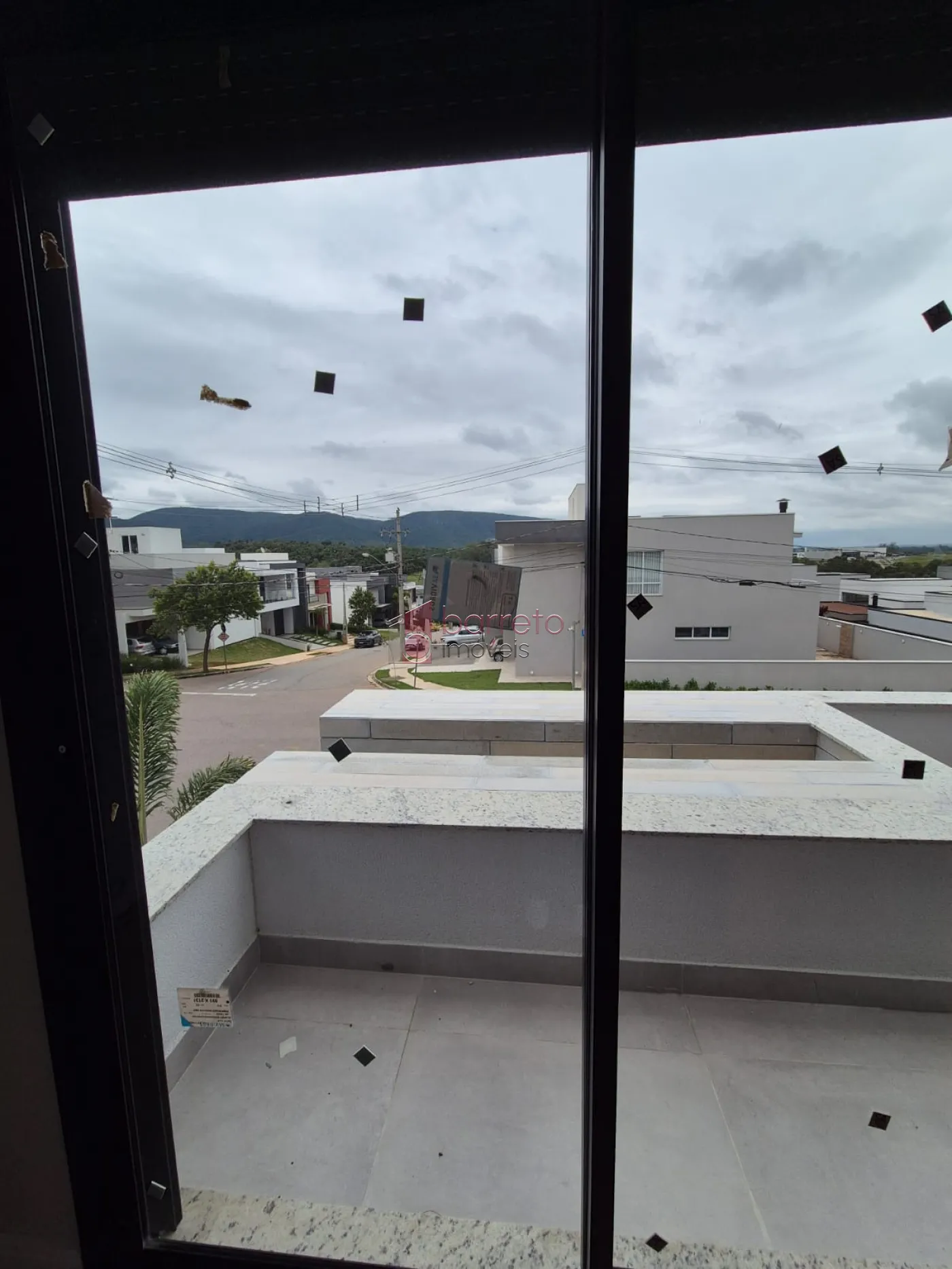 CASA RECÉM CONSTRUÍDA À VENDA NO CONDOMÍNIO RESERVA ERMIDA I EM JUNDIAÍ/SP