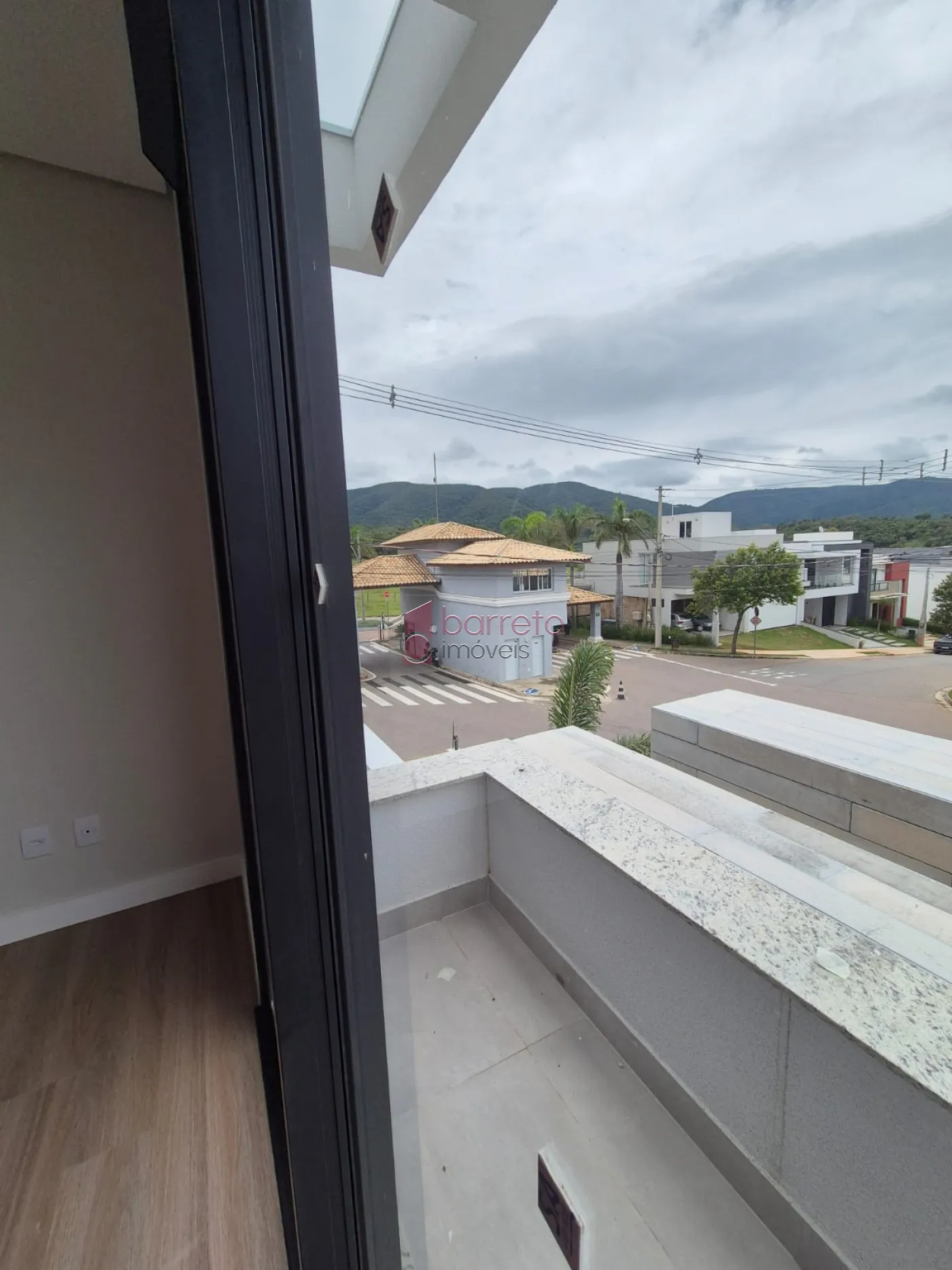 CASA RECÉM CONSTRUÍDA À VENDA NO CONDOMÍNIO RESERVA ERMIDA I EM JUNDIAÍ/SP