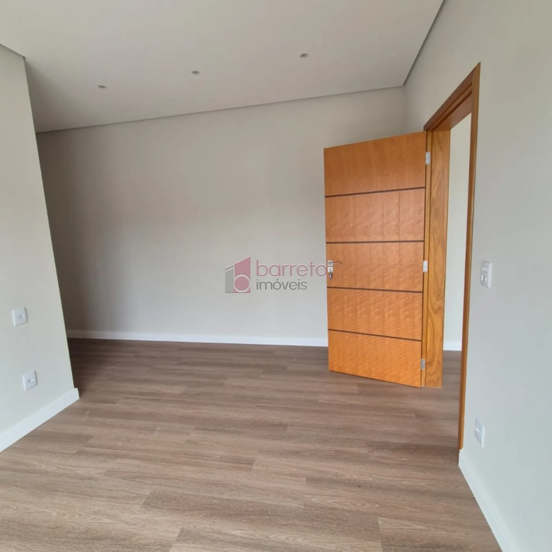 CASA RECÉM CONSTRUÍDA À VENDA NO CONDOMÍNIO RESERVA ERMIDA I EM JUNDIAÍ/SP