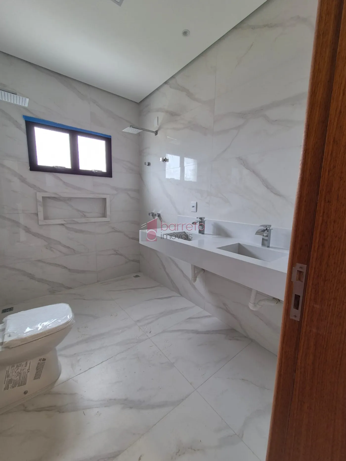 CASA RECÉM CONSTRUÍDA À VENDA NO CONDOMÍNIO RESERVA ERMIDA I EM JUNDIAÍ/SP