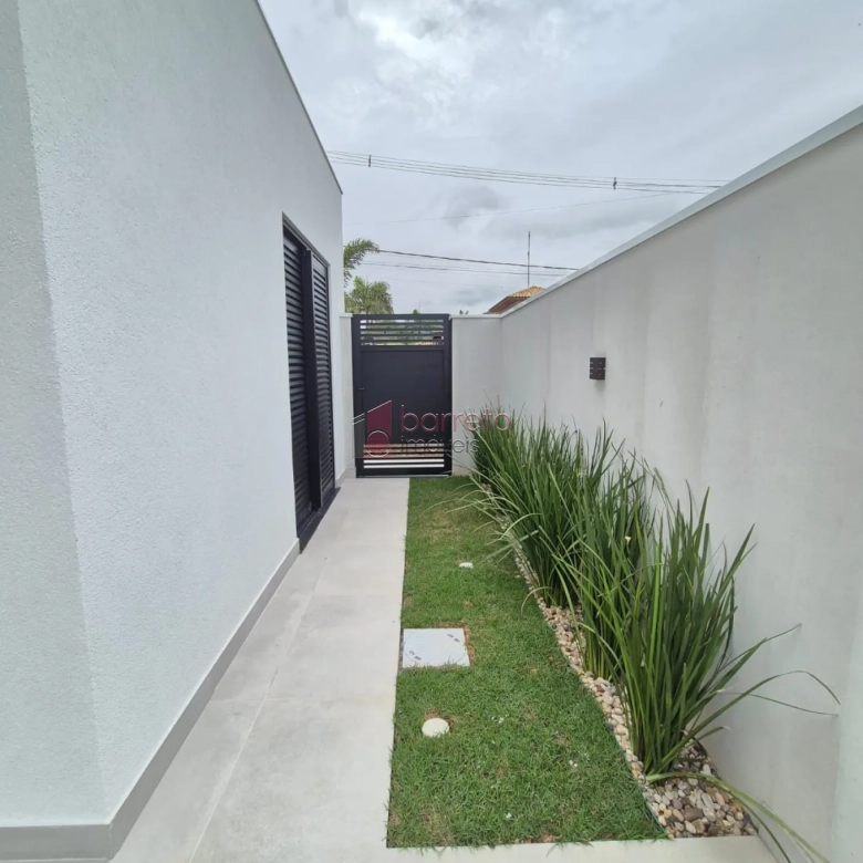 CASA RECÉM CONSTRUÍDA À VENDA NO CONDOMÍNIO RESERVA ERMIDA I EM JUNDIAÍ/SP