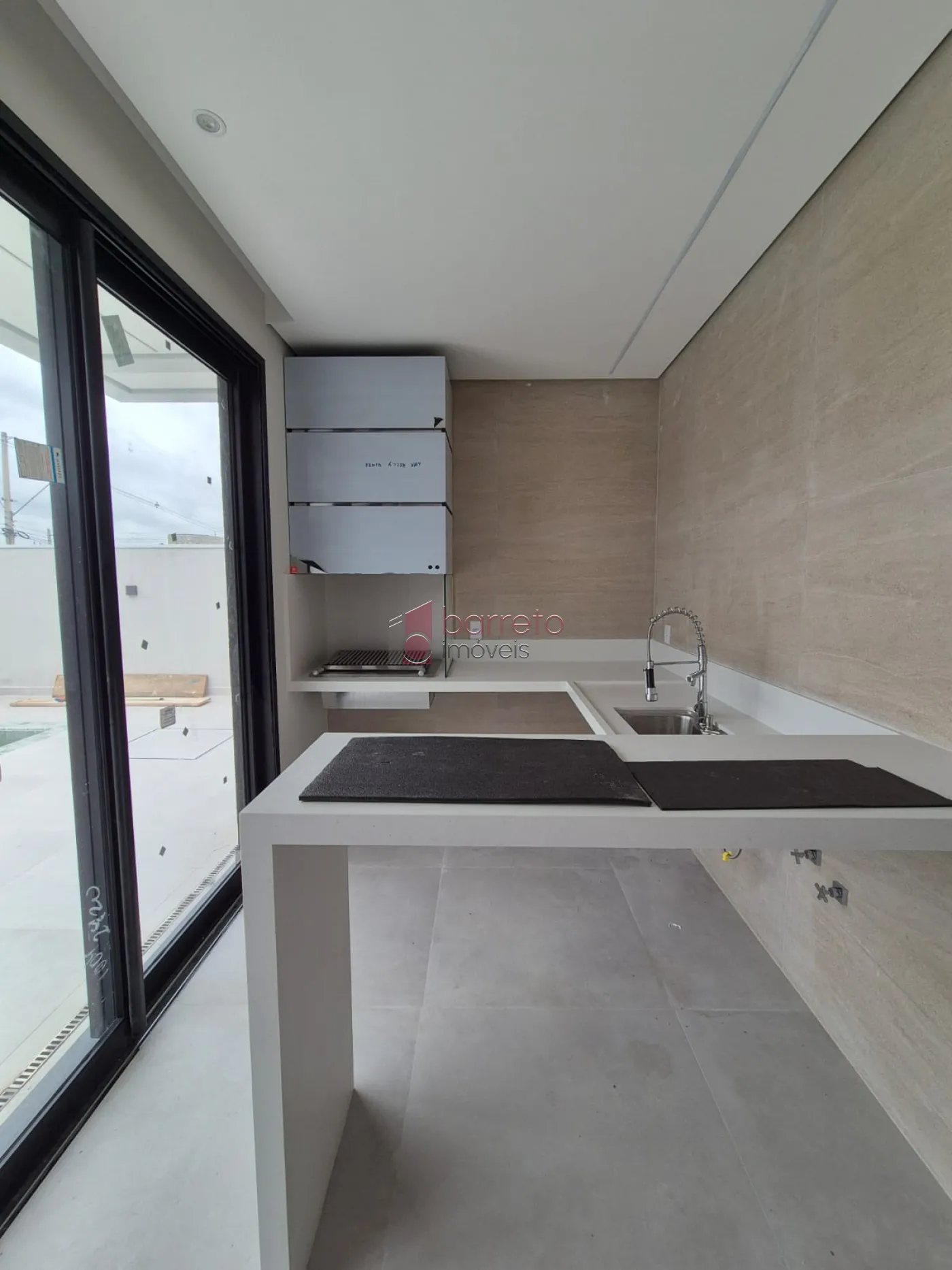 CASA RECÉM CONSTRUÍDA À VENDA NO CONDOMÍNIO RESERVA ERMIDA I EM JUNDIAÍ/SP