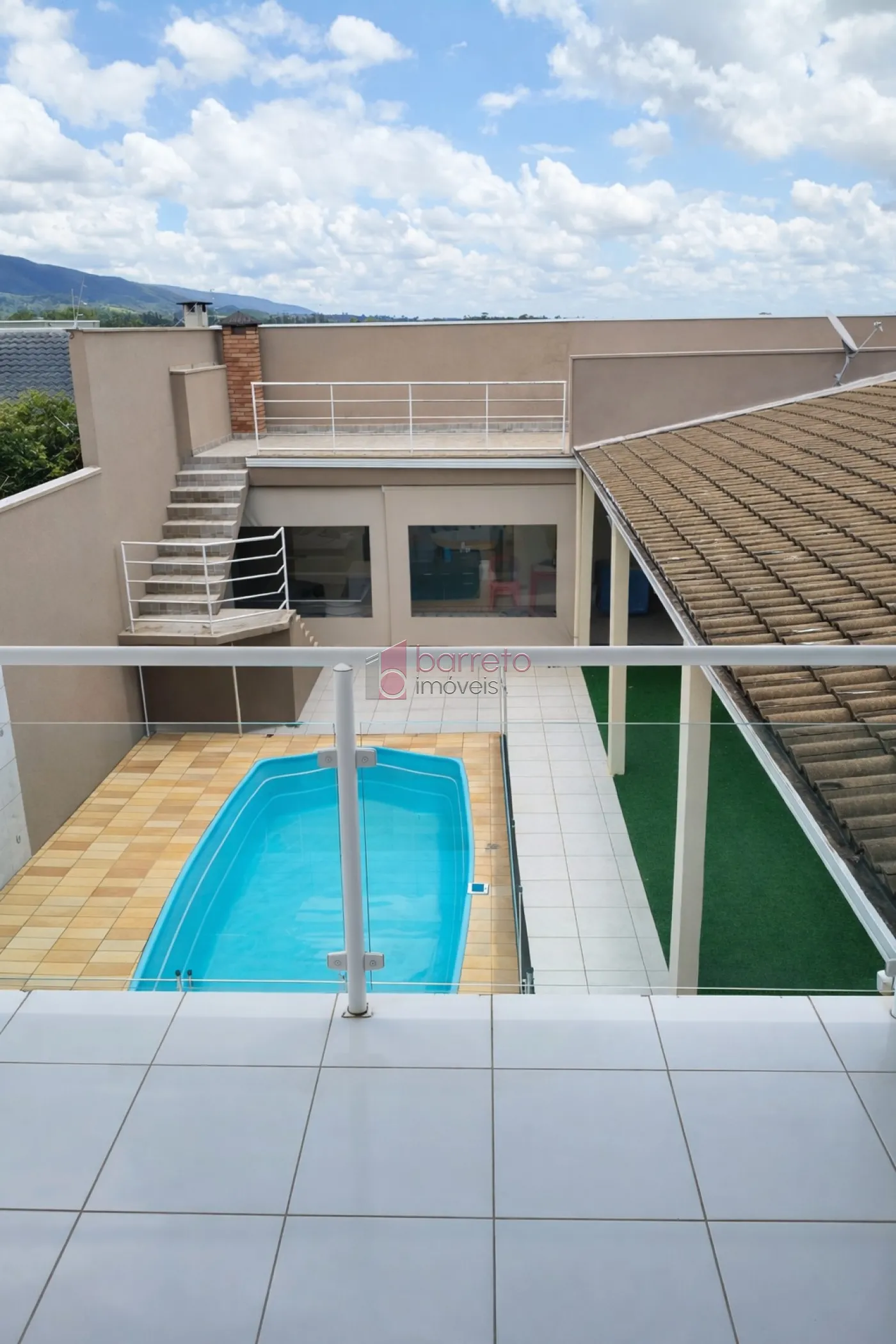 SOBRADO À VENDA NO BAIRRO HORTO SANTO ANTÔNIO EM JUNDIAÍ/SP