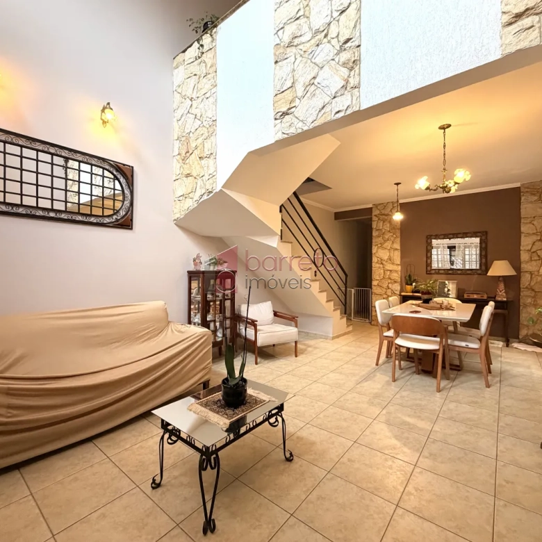 CASA À VENDA – 02 QUARTOS – HORTO SANTO ANTÔNIO – JUNDIAÍ/SP
